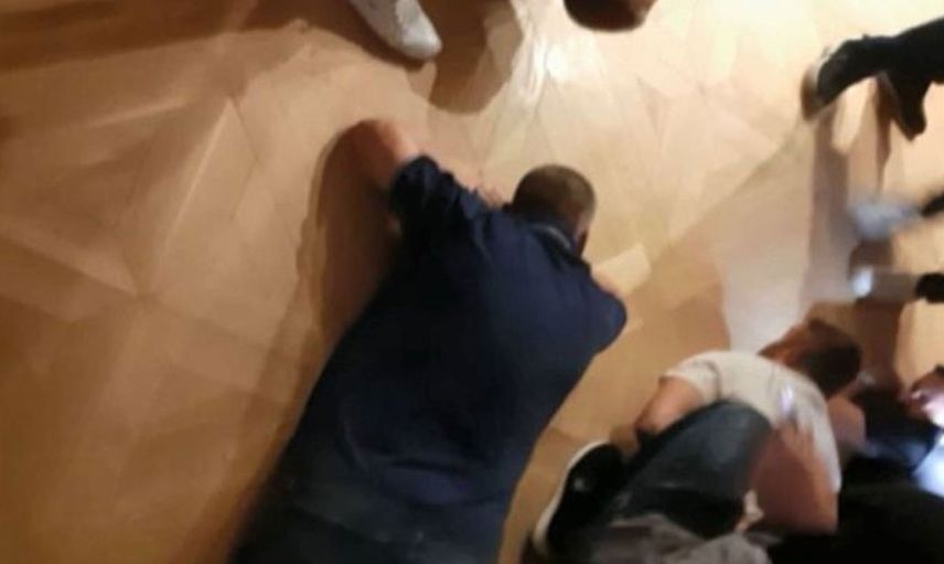 Ünlüler gözaltaltına alınmıştı! Sarallar davasında suç örgütüne mensup bir grubun ünlü bir gece mekanını bastıkları görüntülendi