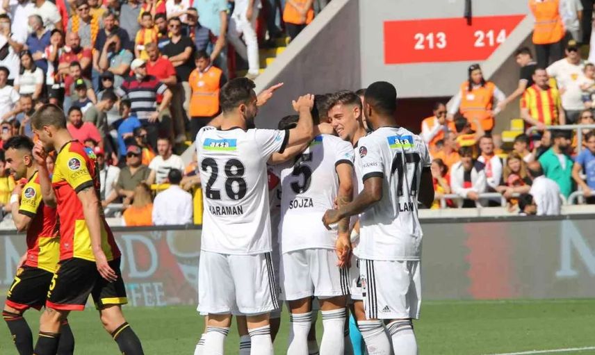 Sinan Vardar, Beşiktaş'ta Göztepe maçında kırmızı kart gören Valentin Rosier'in sabırları zorladığını söyledi