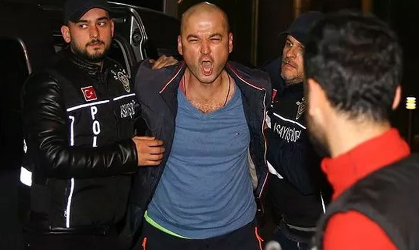 Polislere rüşvet uzattı