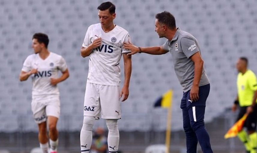 Fenerbahçe'de Ali Koç ile Vitor Pereira Arasında Mesut Özil Krizi!