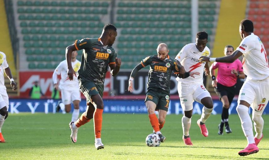 Khouma Babacar Hastaneye Kaldırıldı!