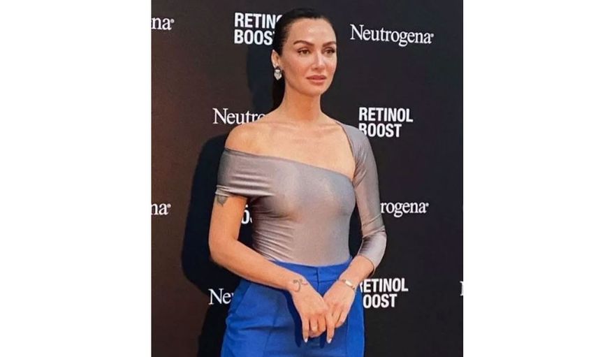 İç çamaşırsız fotoğrafları gündem oldu: Birce Akalay’dan iddiaları pozlar