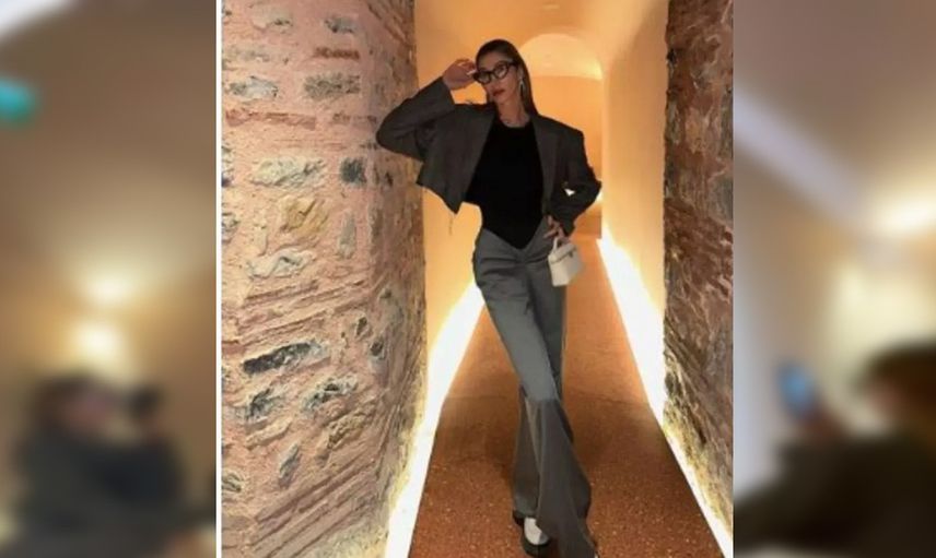 Eski Miss Turkey güzeli Şevval Şahin ayna pozlarıyla olay oldu: Yere çömelip arkasını dönünce...