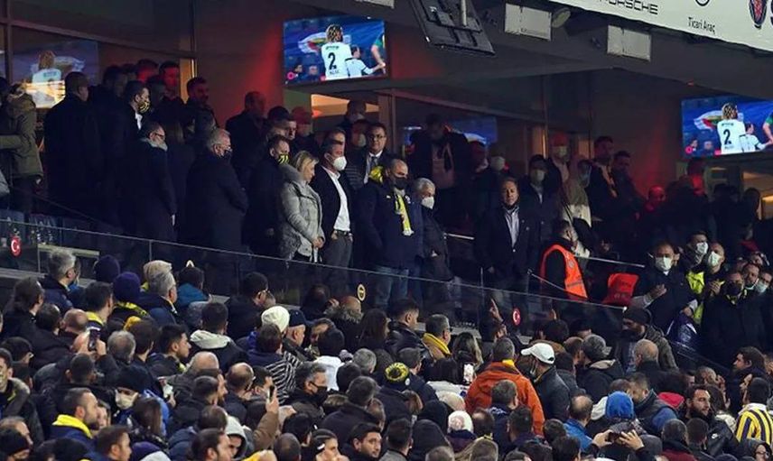 Fenerbahçe Taraftarlarının Başkan Ali Koç'a Verdiği İlginç Tepkiler!