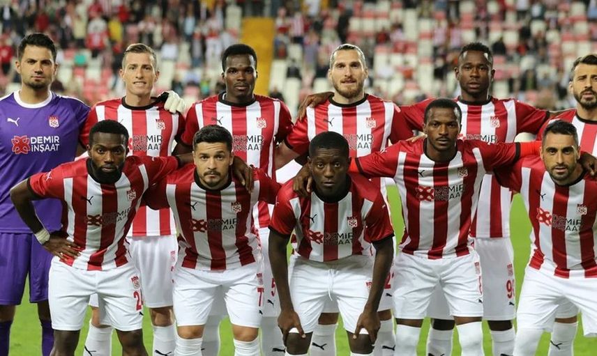 Trabzonspor Sivasspor'dan Uğur Çiftçi'yi Transfer Etmek İstiyor!