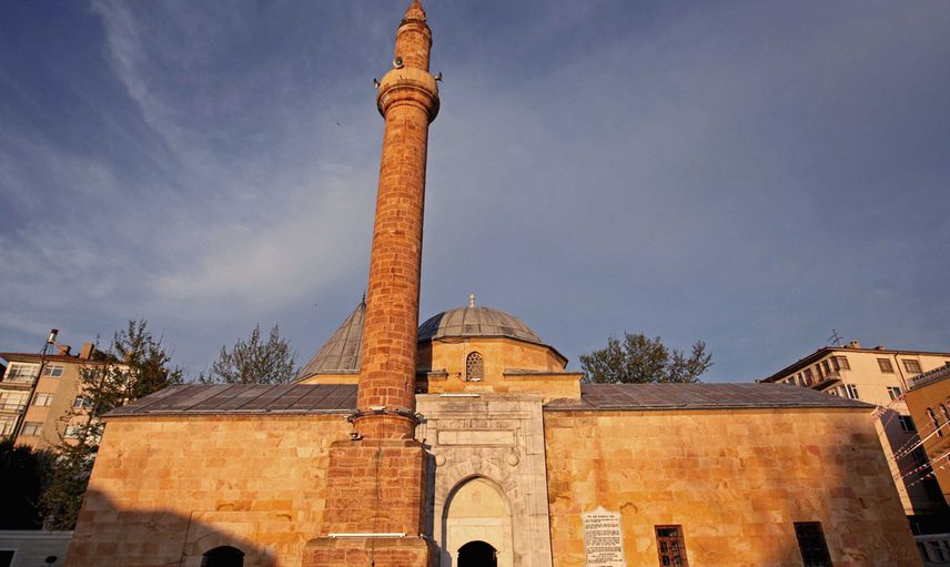 Ahi Evran Kimdir?