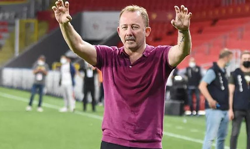 Sergen Yalçın Beşiktaş'tan Ayrıldı! Ayrılık Kararı Alan Sergen Yalçın'ın İlk Sözleri! Ahmet Nur Çebi'ye Ne Dedi? 
