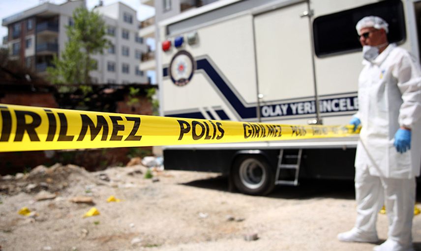 Evden gelen pis kokunun altından aile dramı çıktı