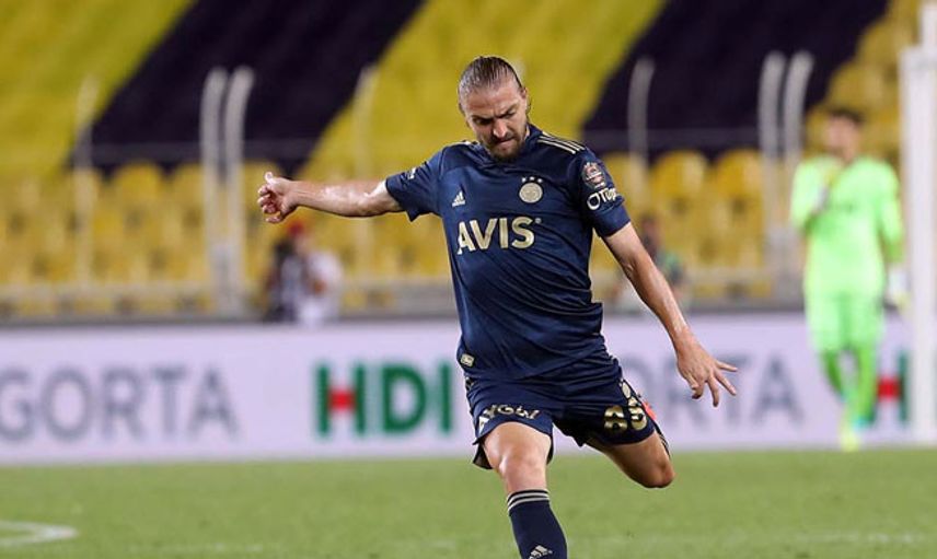 Emre Belözoğlu'ndan Caner Açıklaması