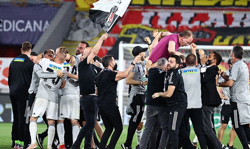 Beşiktaş'ın Zararı Çok Konuşuluyor!