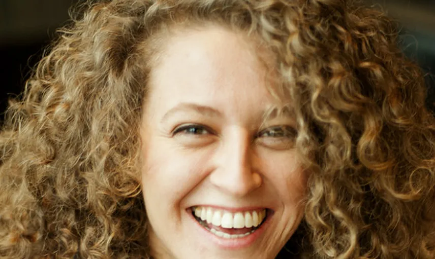  Özlem Zeynep Dinsel Kimdir? Özlem Zeynep Dinsel Boyu Kaç, Kilosu Kaç, Aslen Nereli, Sevgilisi Kimdir?