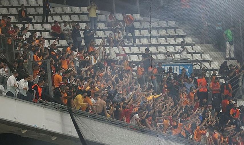 UEFA'dan Galatasaray'a Marsilya Maçında Yaşanan Olaylar Nedeniyle Ceza Geldi!