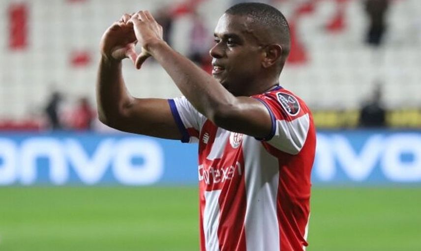 Fenerbahçe, Süper Lig ekiplerinden Antalyaspor'dan Fernando Martins'i transferde gündemine aldı!