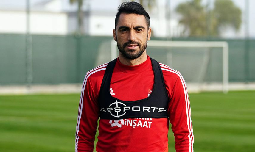 Trabzonspor'un Sol Bek Transferinde Adayları Ortaya Çıktı!