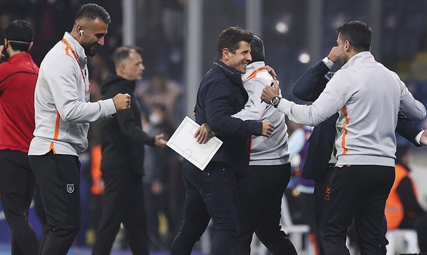 Emre Belözoğlu, Beşiktaş Galibiyetiyle Başakşehir Kariyerine Etkili Başladı!