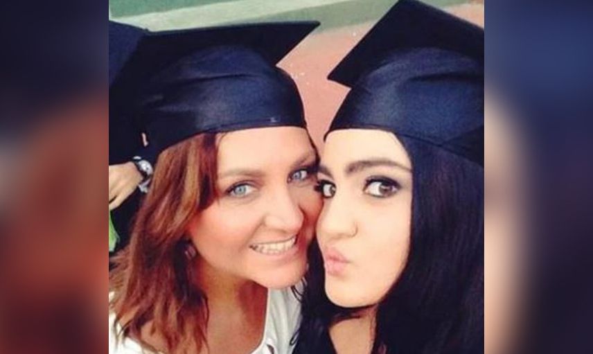 SİBELCAN VE KIZI MELİSA