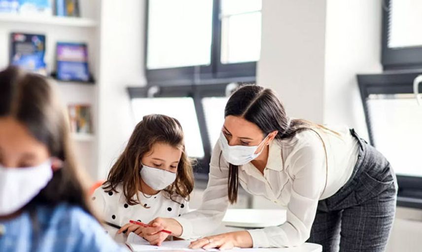 45 Öğretmenin Test Sonucu Pozitif Çıktı 11 Okulda Eğitime Ara Verildi