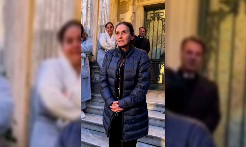 Nur Sürer Camdaki Kıza veda mı etti? 