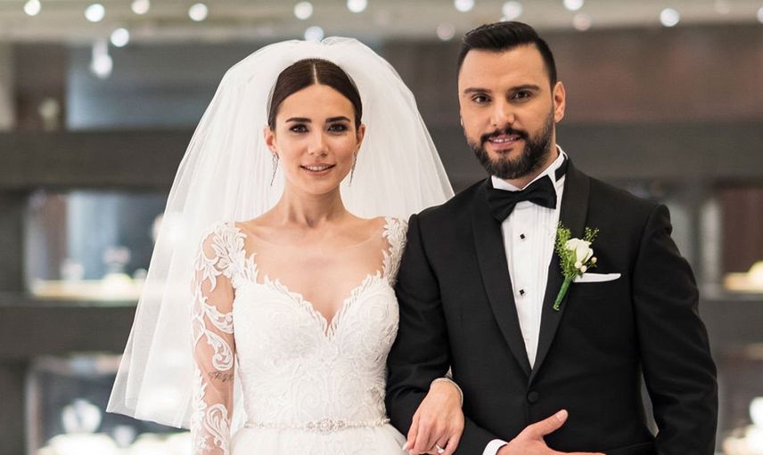 Buse Varol sütyensiz fotoğrafını paylaştı! Alişan öfkeden deliye döndü artık hiçbir şey eskisi gibi olmayacak