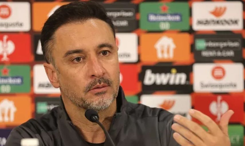Fenerbahçe Teknik Direktörü Vitor Pereira'ya Olympiakos Maçı Öncesi Beklenmedik Hapis Sorusu!