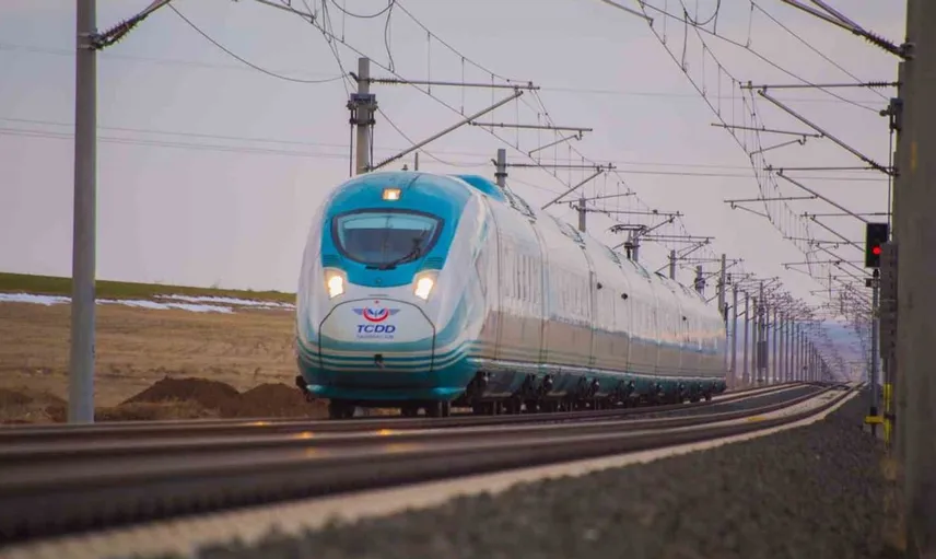 Denizli'den İzmir ve Aydın'a giden trende bilet fiyatlarında artış yaşandı