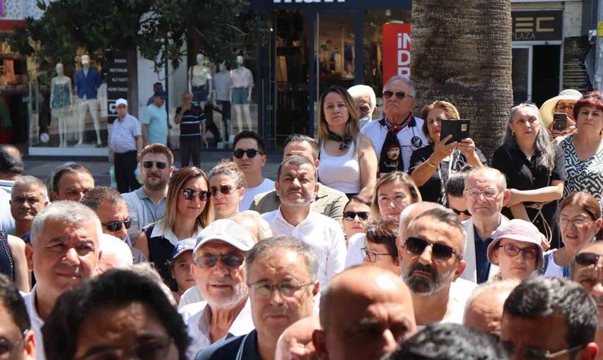 Denizli'de ilçe örgütleri yeni partiye katılma kararı aldı