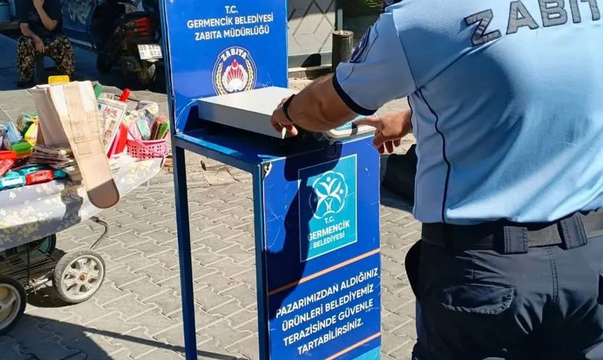 Germencik'te semt pazarında etiket denetimleri güvenli alışverişi destekliyor