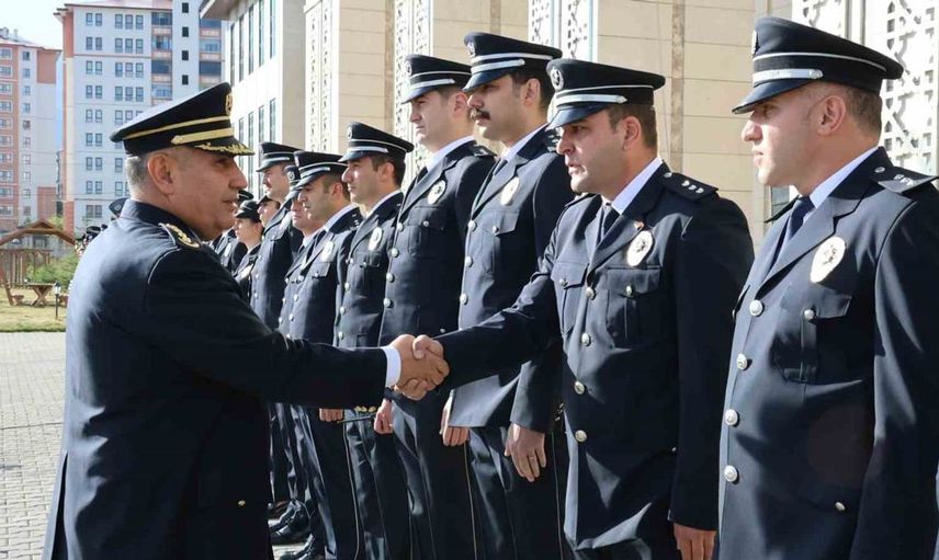 Mahmut Ay, Erzurum Emniyet Müdürlüğü görevine başladı