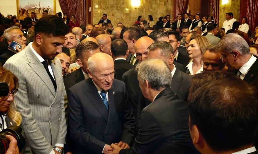 Bahçeli'den yeni parti çıkışına eleştiri: salondan ayrılmaları doğru değildi