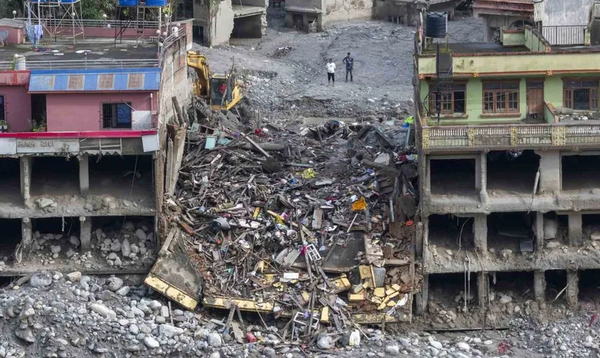 Nepal'deki sel felaketinin bilançosu ağırlaşıyor: Ölü sayısı bin 357'ye çıktı