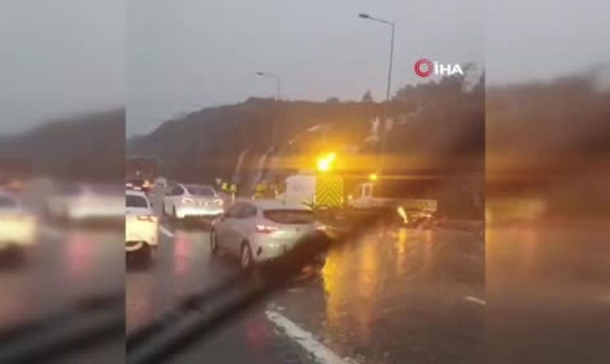 İstanbul'da sağanak yağış yolları vurdu: Kuzey Marmara Otoyolu'nda trafik durma noktasında