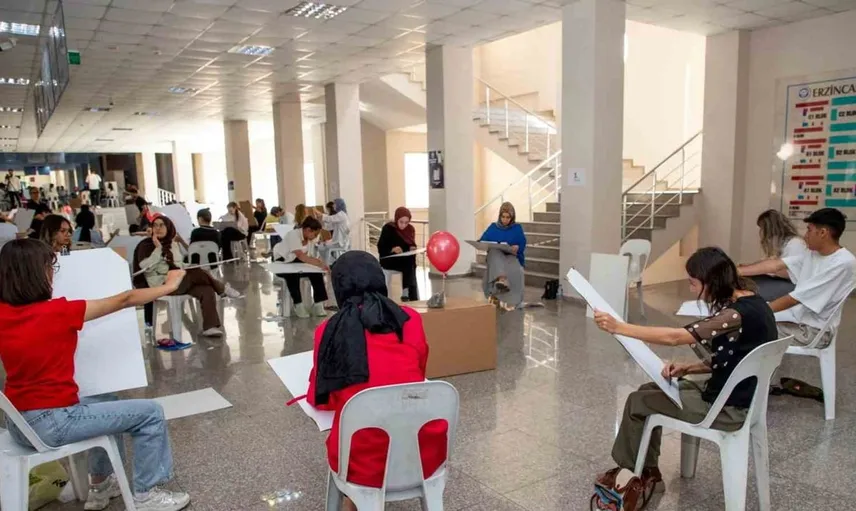 Erzincan'da güzel sanatlar için yetenek sınavı heyecanı