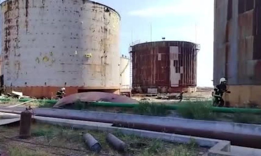 Bakü’de petrol tankındaki yangına itfaiye ekiplerinden hızlı müdahale