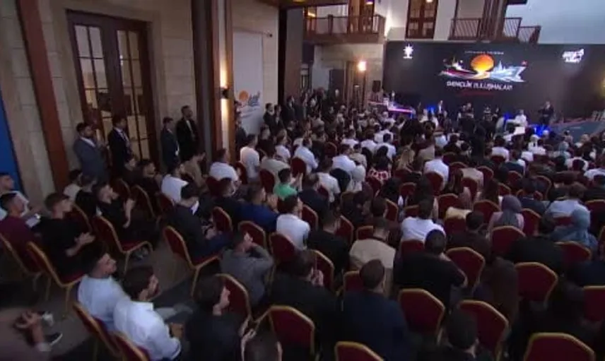 Cumhurbaşkanı Erdoğan gençlerle buluştu: Terörsüz Türkiye hedefiyle huzur arayışında