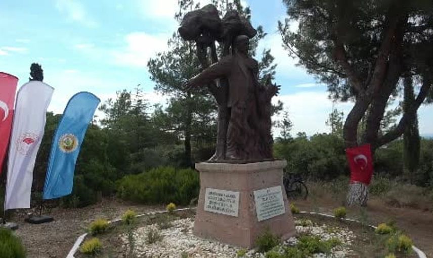 Çanakkale’de 32 yıl önce şehit olan orman bölge müdürüne vefa