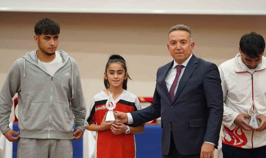 Kastamonu'da amatör spora destek: sporun enleri ödüllendirildi