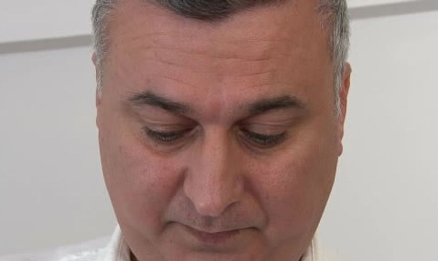 Cezaevi yıllarının ardından bağımsızlık mücadelesi: Öğretmen Özgür Fırat beraat etti