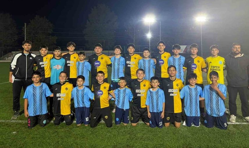Bilecik'te dostluk kazandı: 1299 Bilecik Spor ve Kurşunlu Spor hazırlık maçında buluştu