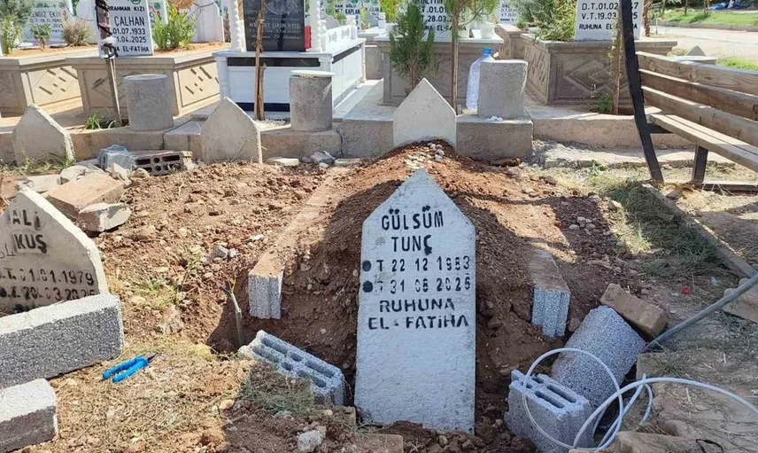 Batman'daki spor salonu yangınında yaşamını yitiren üç kadın gözyaşlarıyla defnedildi