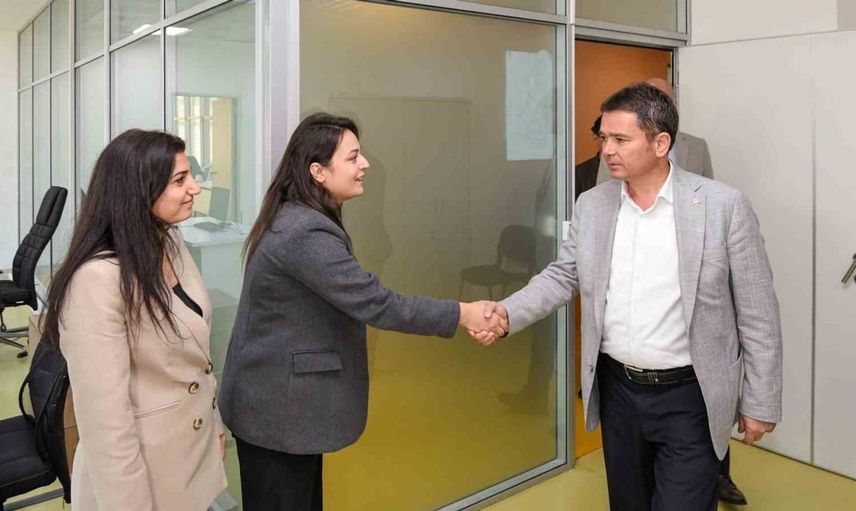 Osmangazi'de vatandaşların talepleri doğrudan başkana iletiliyor