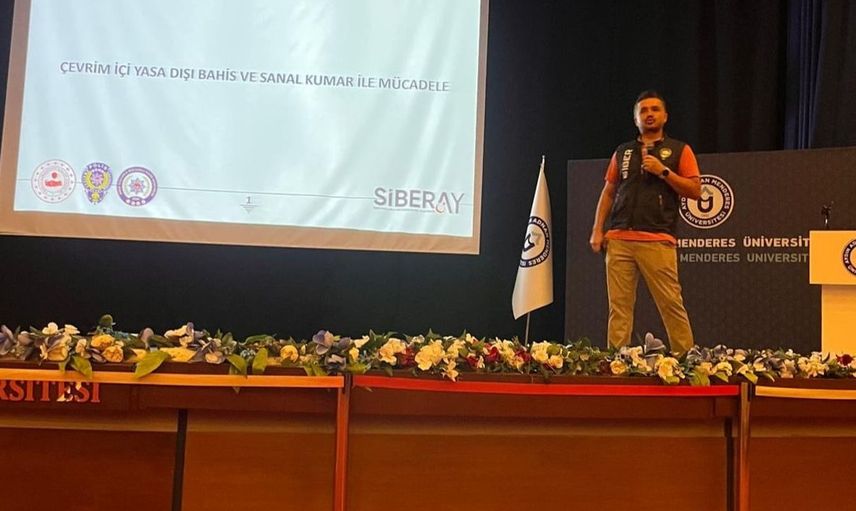 Aydın Adnan Menderes Üniversitesi'nde öğrencilere oryantasyon desteği