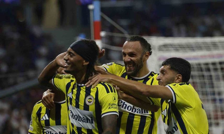 Fenerbahçe Lyon'u yenerek Şampiyonlar Ligi'nde tarih yazdı