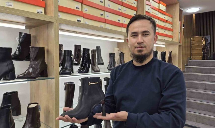 Kış ayakkabı satışları Eskişehir'de rekor kırıyor