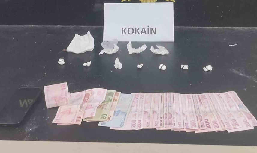 Mersin'de uyuşturucu satıcılarına yönelik operasyon: 3 kişi tutuklandı