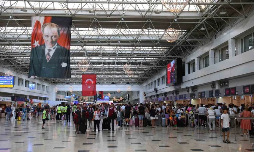 Havalimanları 2026 hedeflerini aşıyor: Türkiye 167 milyondan fazla yolcuya hizmet verdi