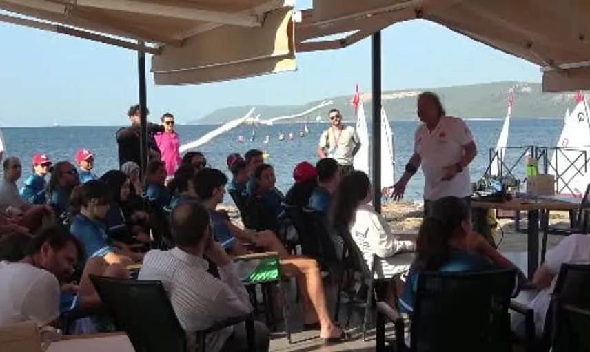 Çanakkale'deki gençler tarihe dalış yaparak denizle buluştu