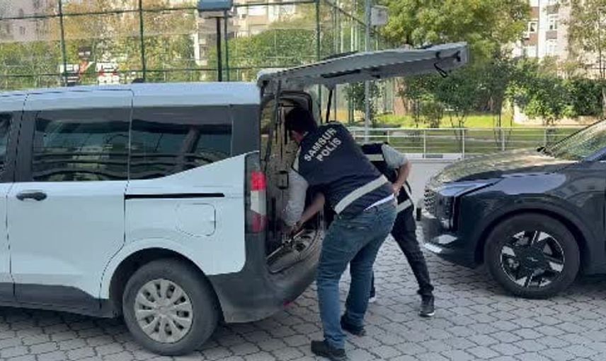 Boşanma sürecindeki kadına balta tehdidi: koca tutuklandı