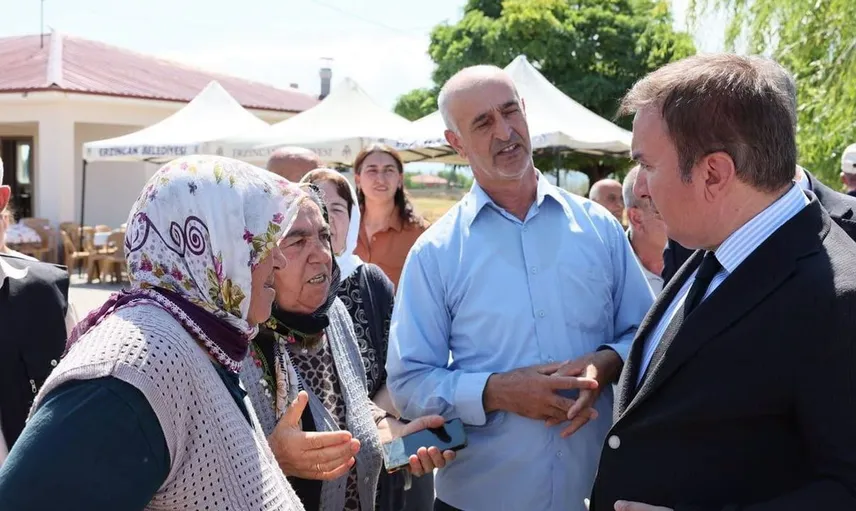 Erzincan valisi aydoğdu, cemal gürsel mahallesi’ndeki sorunları dinledi