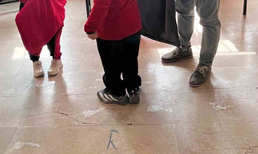 İhtiyaç sahibi öğrencilere kış yardımı: 200 mont ve bot dağıtıldı