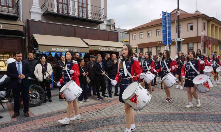 Edirne'de Cumhuriyet coşkusu: 103. yıl etkinlikleri renkli geçti